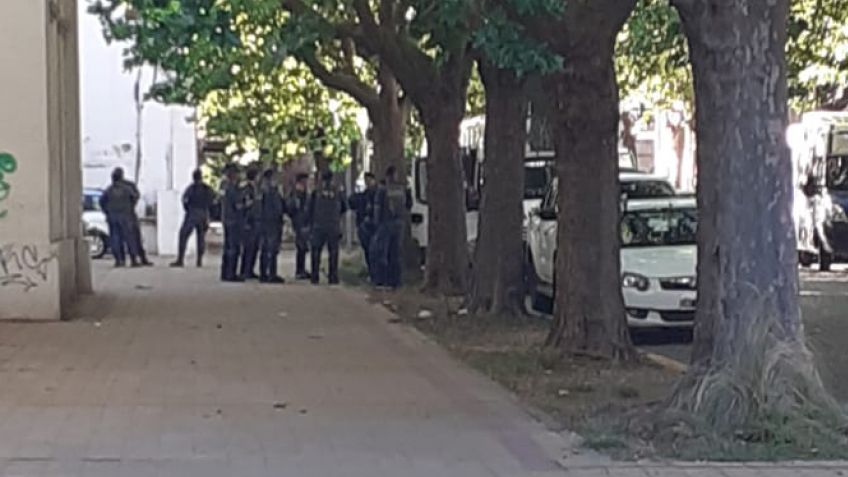 Municipio vallado y fuerte presencia policial ante la movilización de la 1 de Octubre