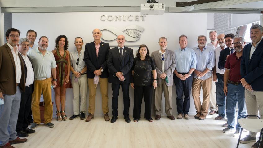 Se realizó la Reunión científica con presencia del Rector de UNICEN y la Presidenta de CONICET