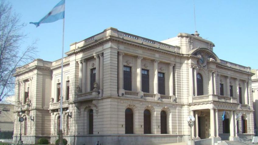 El Municipio decretará asueto los viernes 24 y 31 y anunció el cobro del aguinaldo