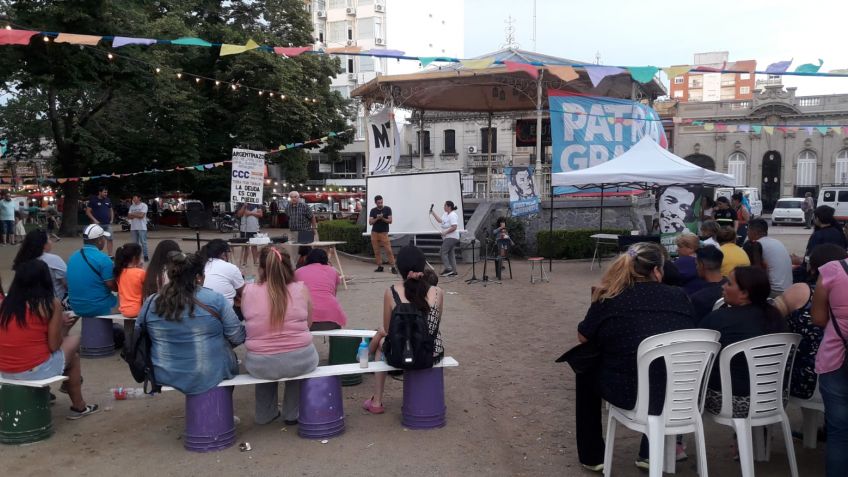 Se realizó una jornada cultural a 20 años del estallido del 2001