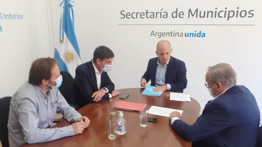 El intendente firmó convenios con Nación para desarrollar obras en la ciudad