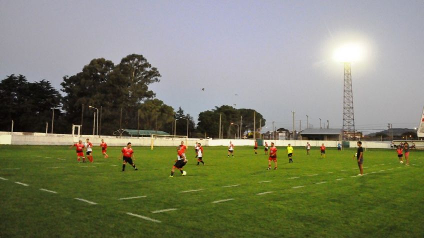 Últimos días para inscribirse en el Torneo Nocturno de Ferro