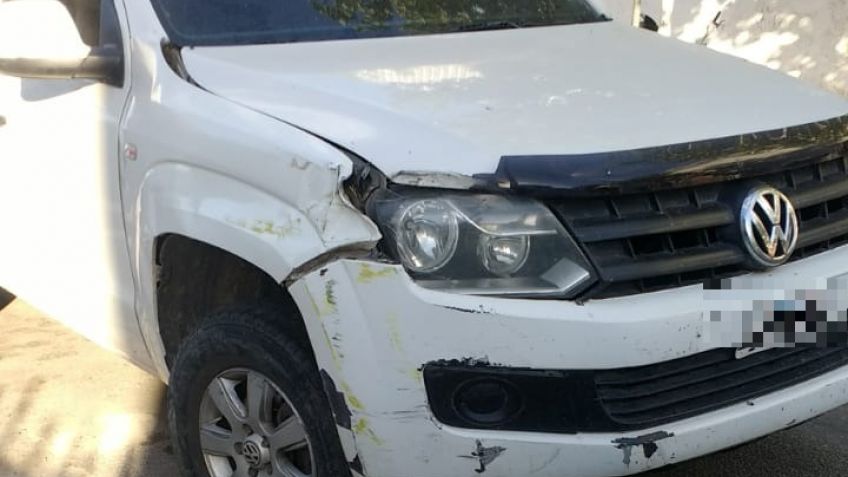 Camioneta chocó un container y alertó a los vecinos
