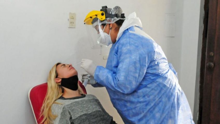 Solo se hisopará a mayores de 60, con enfermedad de riesgo o embarazadas