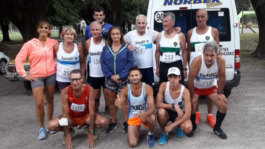 Buen desempeño de atletas master de Tandil en Lobería
