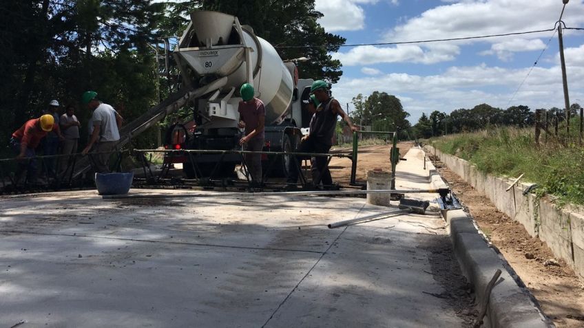 Continúan las obras de pavimentación y repavimentación