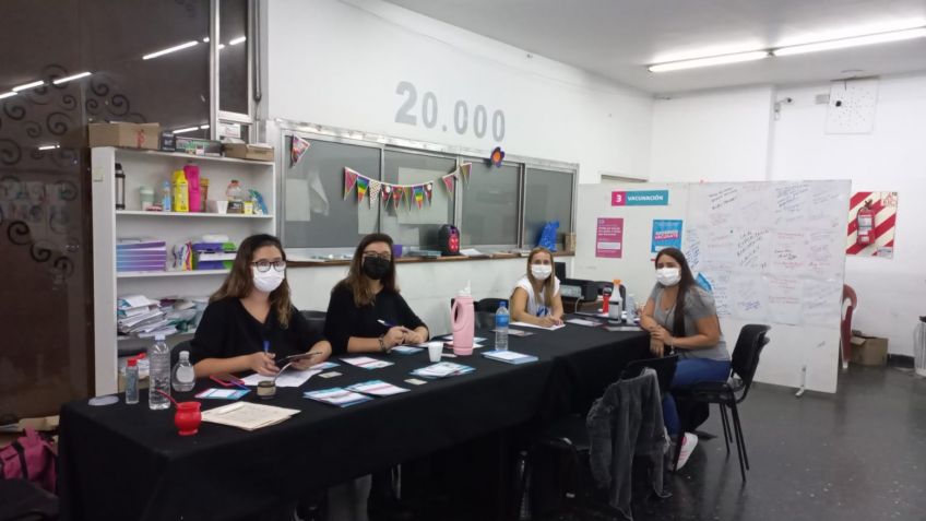 Más de 200 personas se inocularon en "La Noche de las Vacunas"