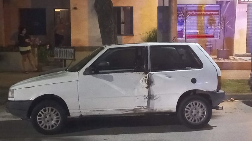 Motociclista con lesiones tras colisionar con un auto
