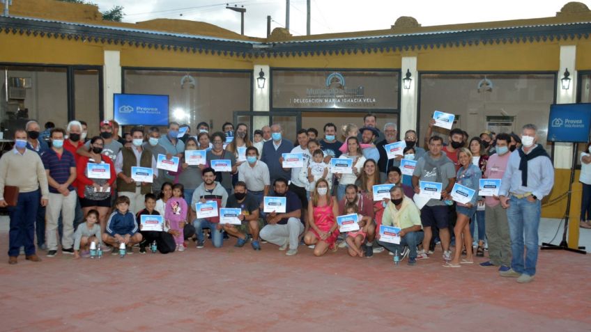 Cuarenta familias accedieron a los lotes del programa "Vela Avanza"