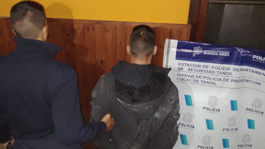 Tras la denuncia de los vecinos, se detuvo a un hombre en que había ingresado a una casa