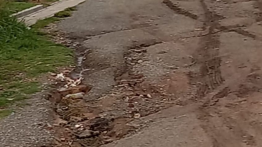 Cansados de esperar a Vialidad, vecinos de Bereterbide alzaron la voz por el estado de sus calles