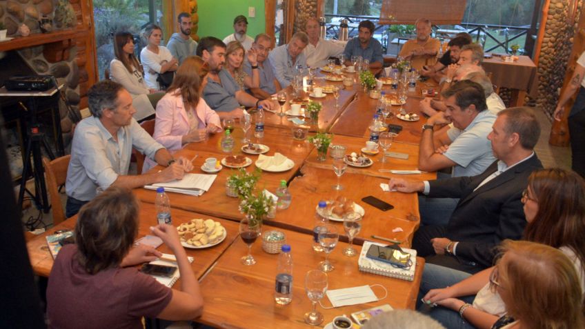 Con una reunión presencial, la Mesa Multisectorial puso en marcha el trabajo para este año