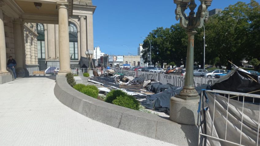La Justicia rechazó el pedido de desalojo del veredón municipal