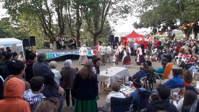 Gran concurrencia a la Feria Gastronómica de las Colectividades