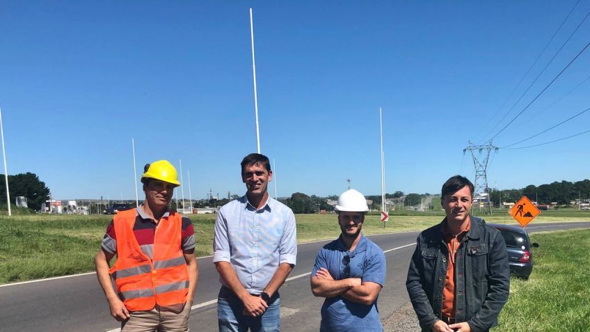 La iluminación de la rotonda de las rutas 226 y 30 será inaugurada "en las próximas semanas"