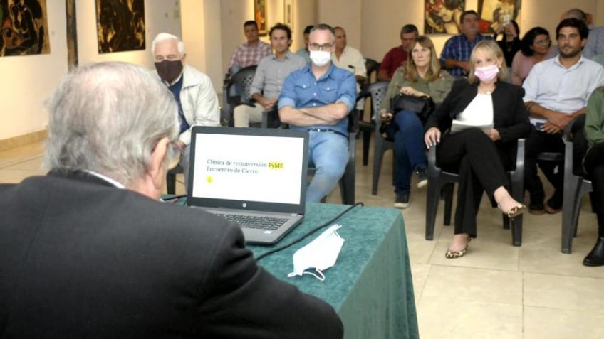 Lunghi encabezó el cierre del Programa de Transformación Digital en la Metalmecánica