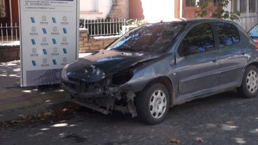Motociclista con graves heridas tras chocar con un automóvil
