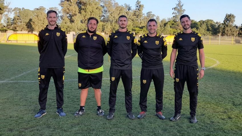 El nuevo cuerpo técnico (Foto: Prensa Santamarina)