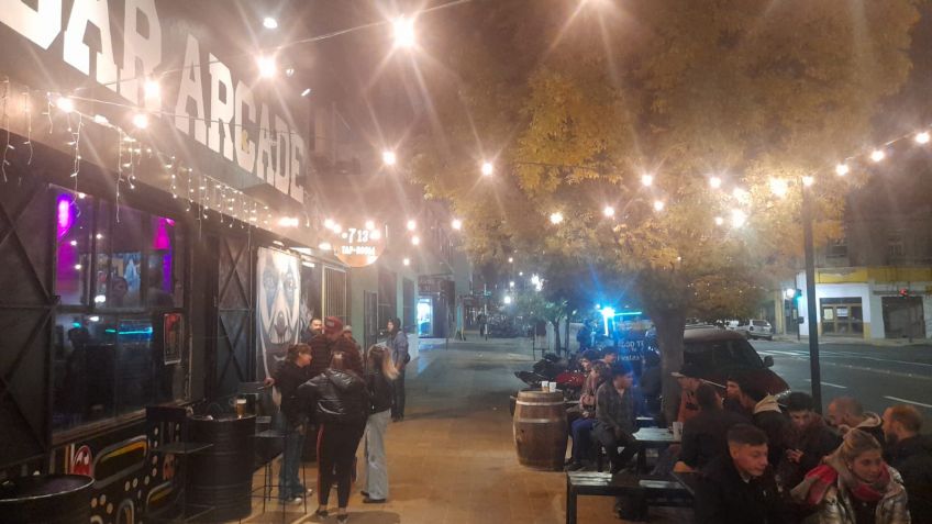 Se llevó a cabo otra edición de la "La Noche de la Cerveza"