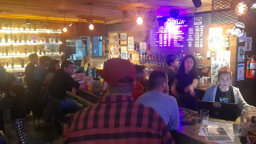 Se llevó a cabo otra edición de la "La Noche de la Cerveza"