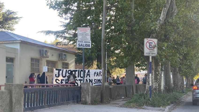 La 1º de octubre mantiene la protesta en la sede del Poder Judicial