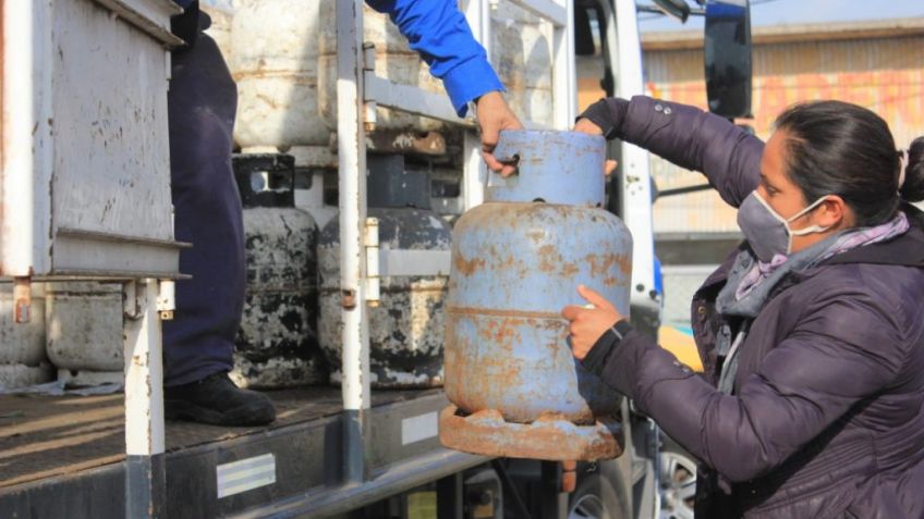 Vecinos continúan reclamando que se aplique el descuento de Zona Fría para usuarios de gas envasado