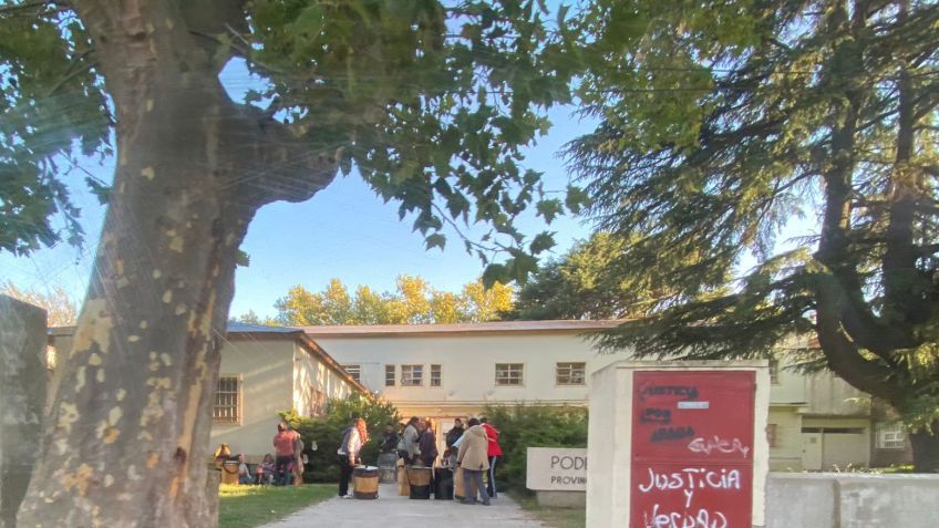 Caso Simón: el Fiscal apeló la decisión de la Jueza y la manifestación se muda a Azul