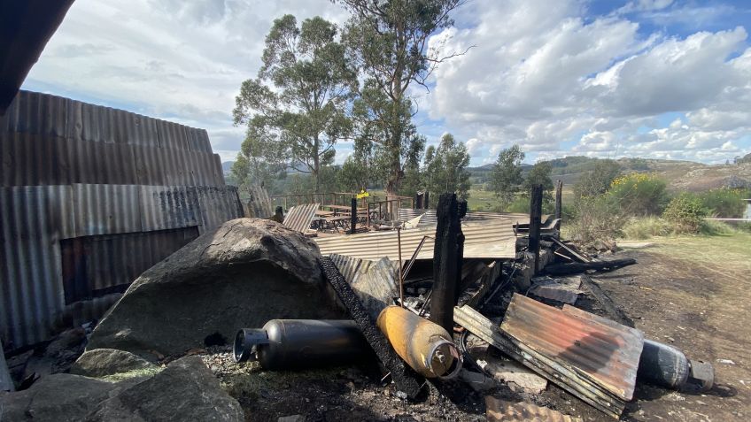 Un incendio arrasó con el Bar El Refugio 