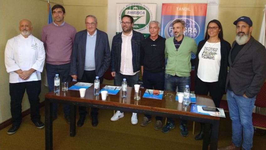 En mayo se inician el ciclo de cursos gratuitos para hotelería y gastronomía