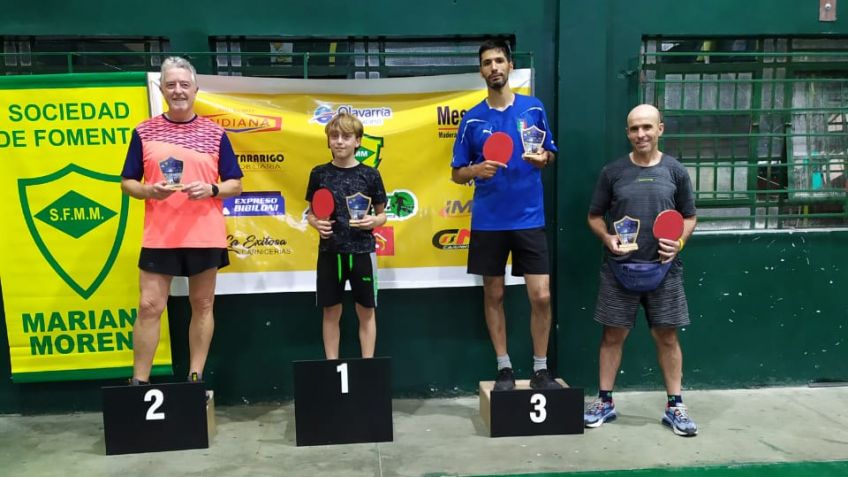 Se juega el Torneo Tercer Aniversario en canchas de La Academia 