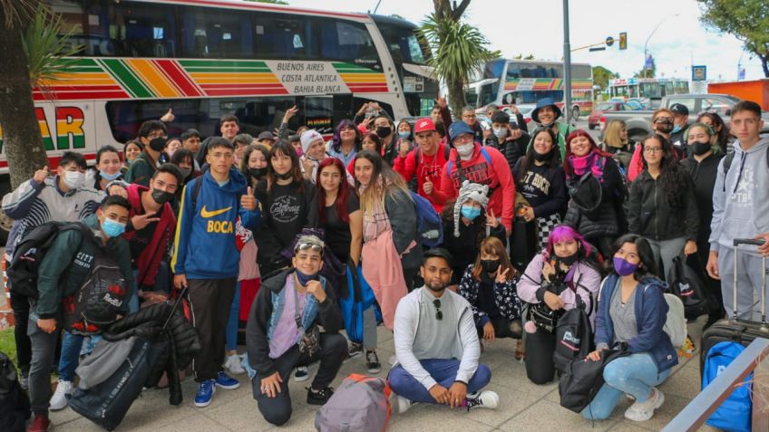 Continúa la salida de grupos de jóvenes bonaerenses a Viaje de Fin de Curso en la Provincia 