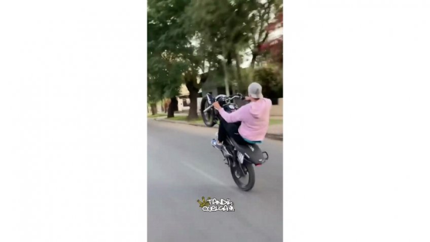 Otra vez: picadas y maniobras peligrosas en moto por toda la ciudad