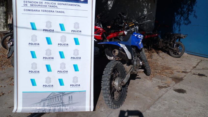 Murió un motociclista tras chocar contra un camión