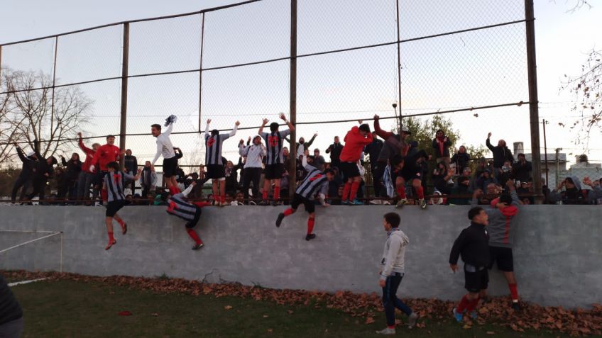 Atlético Ayacucho se consagró en la URD