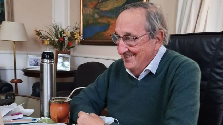 El intendente volvió al Palacio Municipal tras tener covid-19