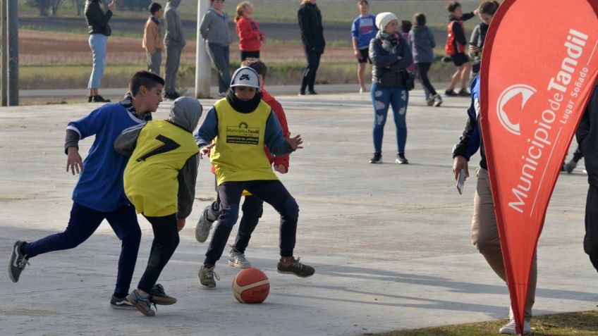 Muy buena participación en una nueva jornada del programa "Los Barrios Juegan"