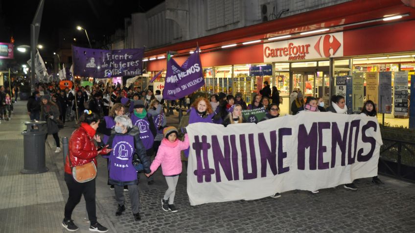 La marcha Ni Una Menos se hizo sentir en las calles tandilenses