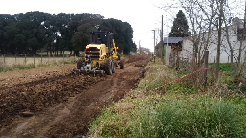 Avanzan las obras de cordón cuneta en Gardey y en distintos puntos de la ciudad