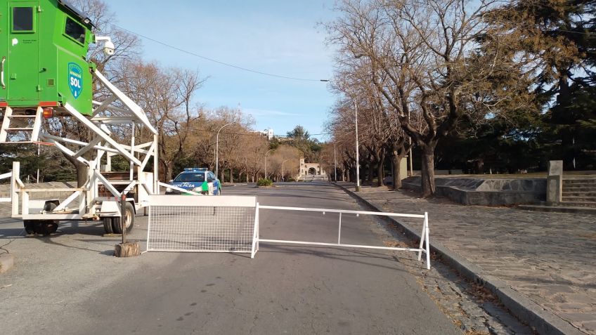 Uno de los principales puntos turísticos, cerrado los fines de semana