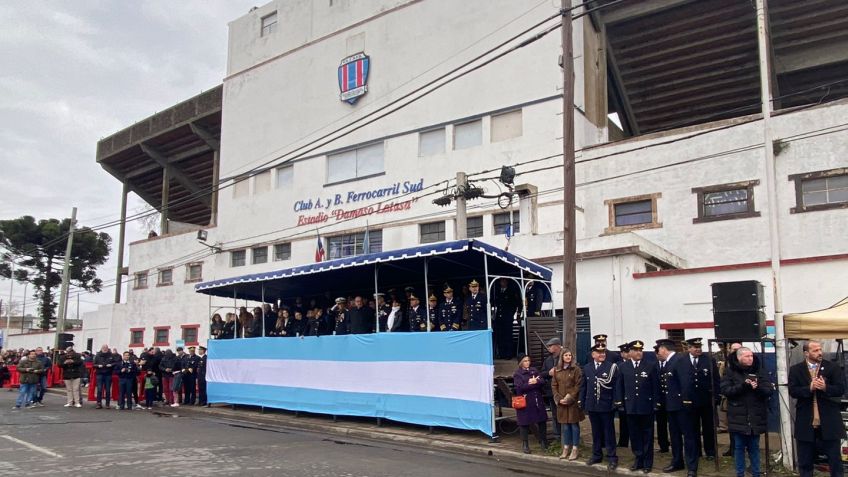 Con el desfile y actividades culturales, Tandil celebró el 9 de julio