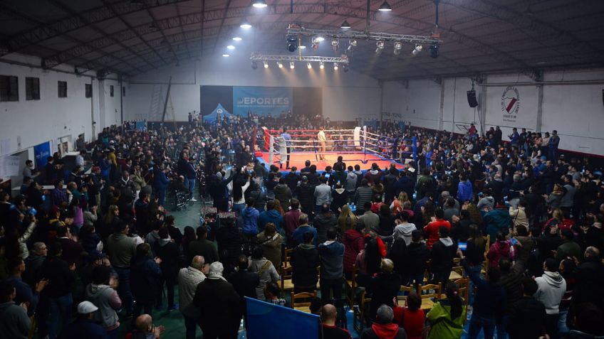 Se llevó a cabo una gran velada boxística en el Club Defensa