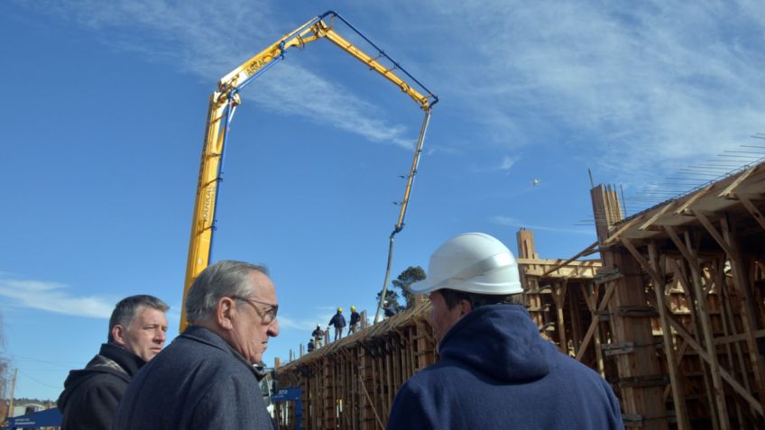 El intendente supervisó la obra del Conservatorio y el IPAT