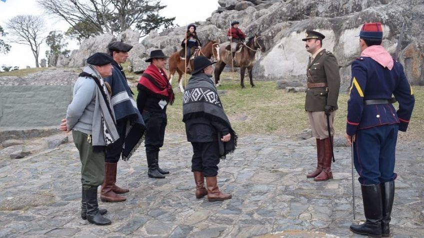 Se lleva a cabo la Vigilia en homenaje a José de San Martín