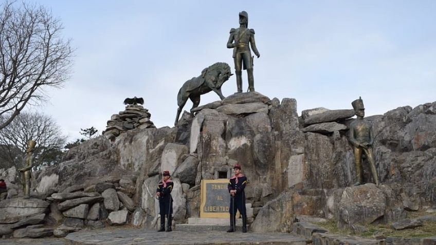 Se lleva a cabo la Vigilia en homenaje a José de San Martín