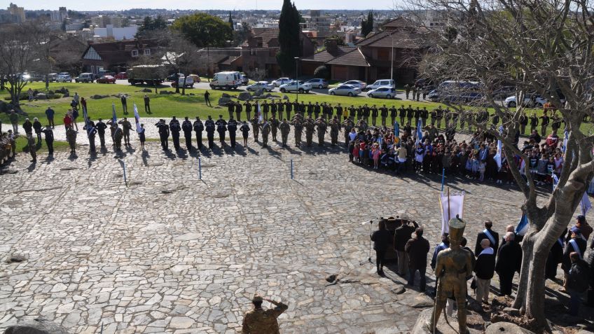 Se realizó el acto en Homenaje al General San Martín