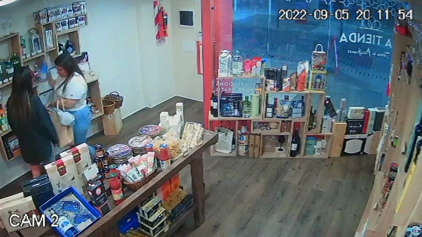 Robaron en un local céntrico y quedaron registradas por las cámaras de seguridad