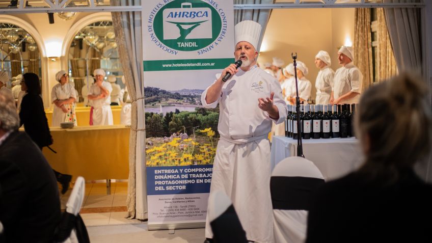 Se realizó con gran éxito la cena y maridaje de vinos a beneficio del Banco de Alimentos