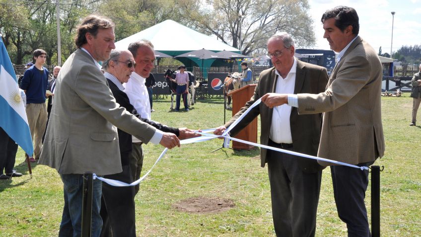 Comenzó la 50ª edición de Expotan en el predio de la Sociedad Rural