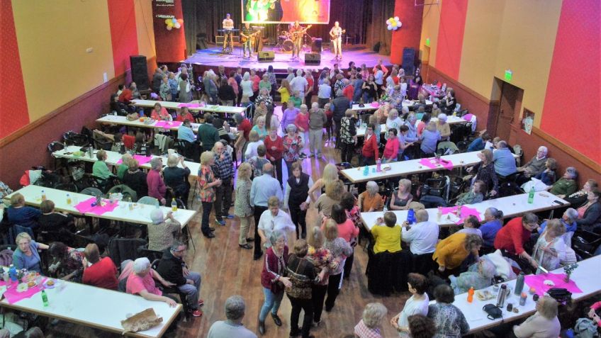 Sábado de bailongo para celebrar el Día de las Personas mayores 