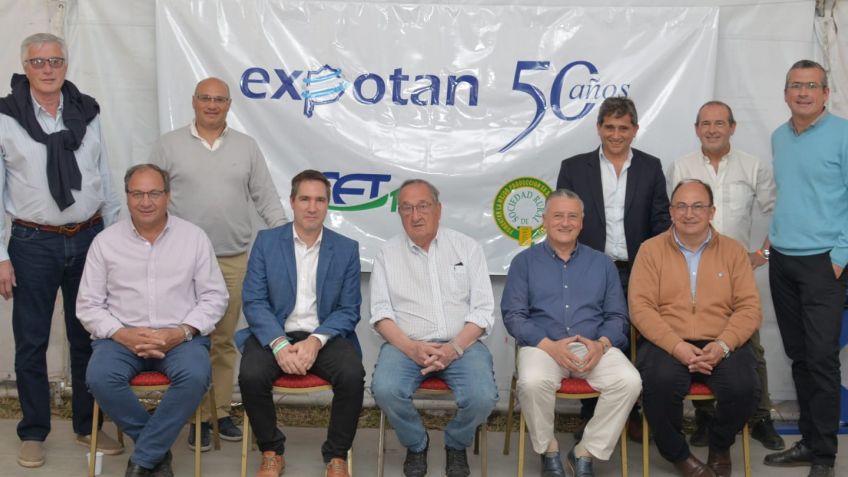 Expotan fue el escenario de una reunión entre intendentes de la región